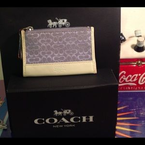 Coach Signature Blue Card Holder